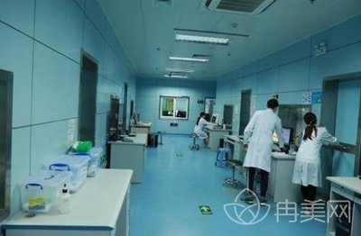 深圳市蛇口人民醫(yī)院整形美容科價(jià)格表免費(fèi)在線查詢?nèi)肟? />
</span>
<span id=